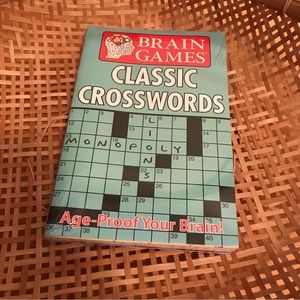🌻Brain Games Classic Crosswords: 10 Small Crossword Books NEW Sealed